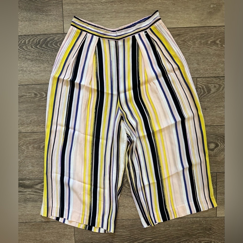 1  State Wide Leg Pants Striped Cropped SZ M